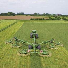 Krone Dreikreiselschwader