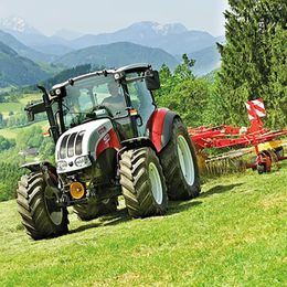 Steyr 4095 Kompakt