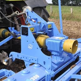 LEMKEN Zirkon 8
