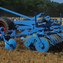 LEMKEN Karat 12