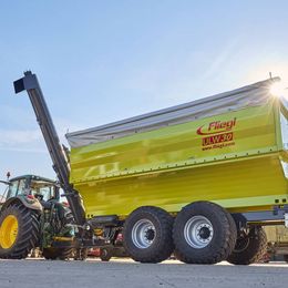Fliegl Kompakte Transportlösungen 