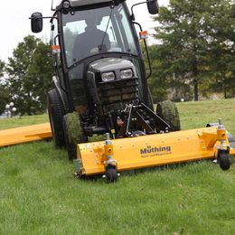 Müthing Mulchgerät für Arealpflege